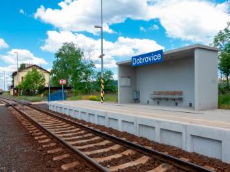 Zastávka Dobrovice