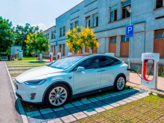 Nabíjecí stanice Lovosice